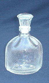 噴涂酒瓶在食品包裝中的應(yīng)用與玻璃材料的優(yōu)勢